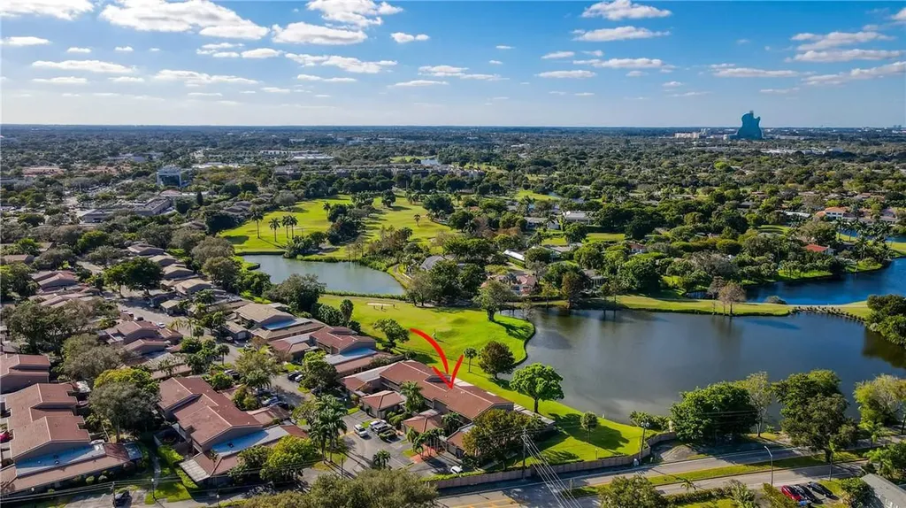 103 St Andrews Road Hollywood FL 33021