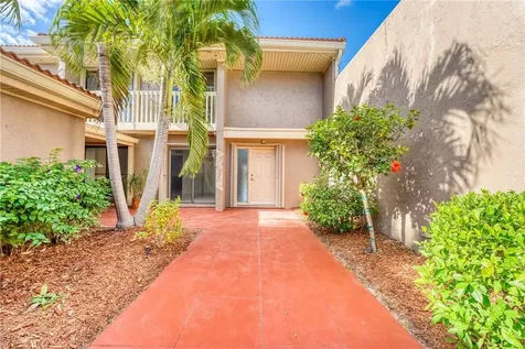 103 St Andrews Road Hollywood FL 33021