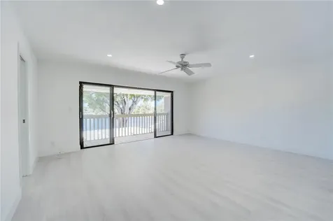 103 St Andrews Road Hollywood FL 33021