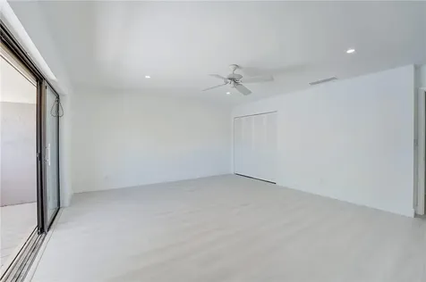 103 St Andrews Road Hollywood FL 33021