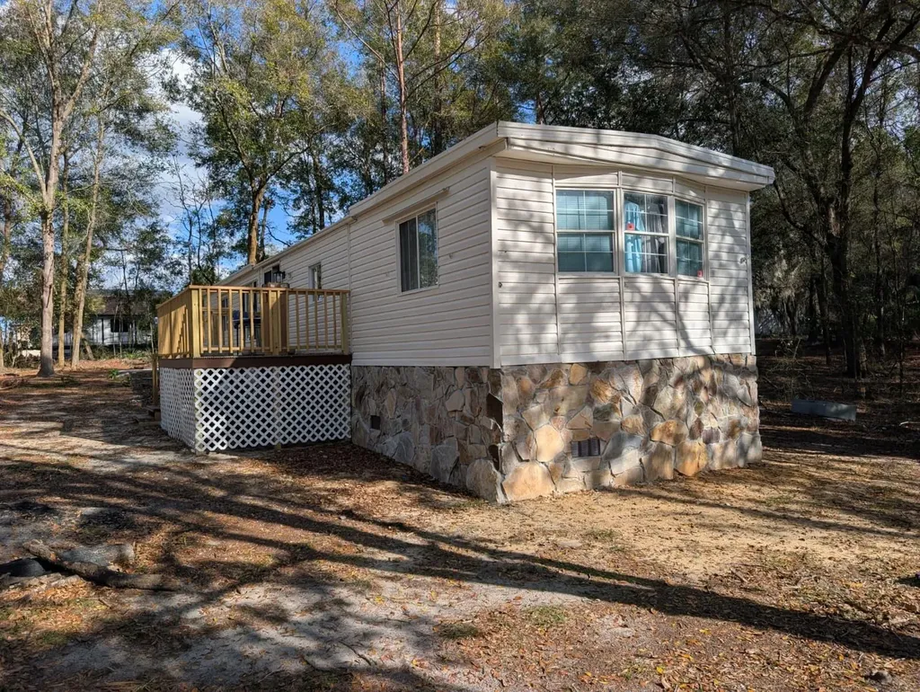 134 John Street Hawthorne FL 32640