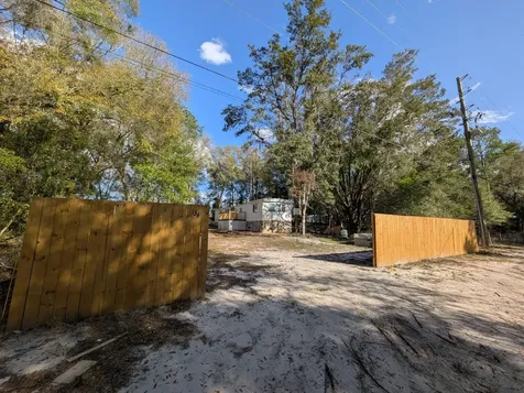 134 John Street Hawthorne FL 32640