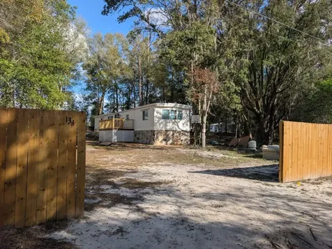 134 John Street Hawthorne FL 32640