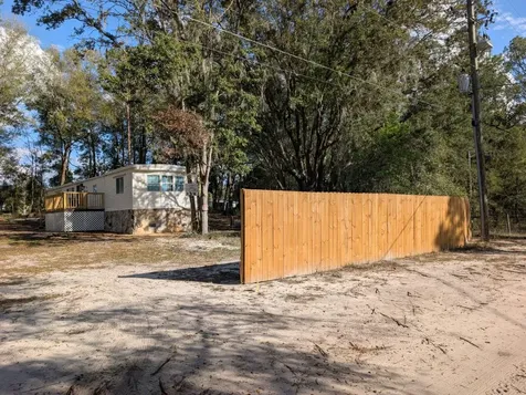 134 John Street Hawthorne FL 32640