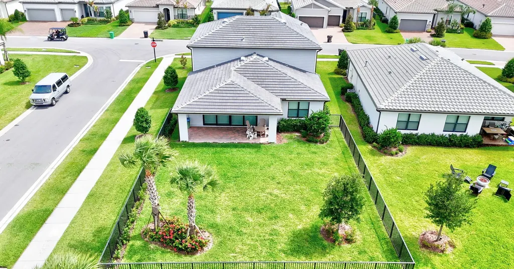 801 SE Courances Drive Port St Lucie FL 34984