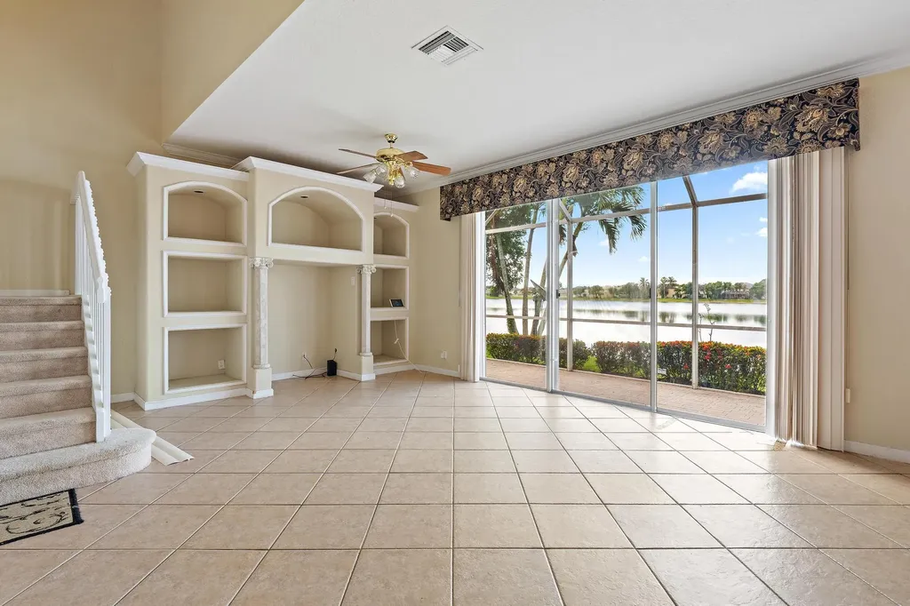 144 Berenger Walk Royal Palm Beach FL 33414