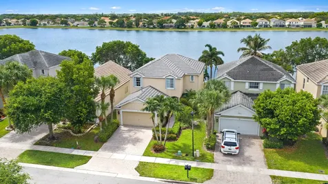 144 Berenger Walk Royal Palm Beach FL 33414
