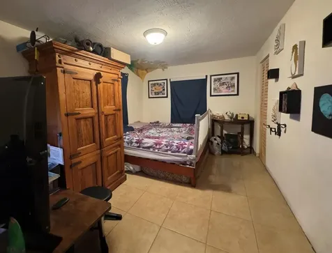 5726 Douglas Street Hollywood FL 33021