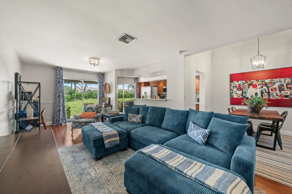 5250 Sapphire Valley Boca Raton FL 33486