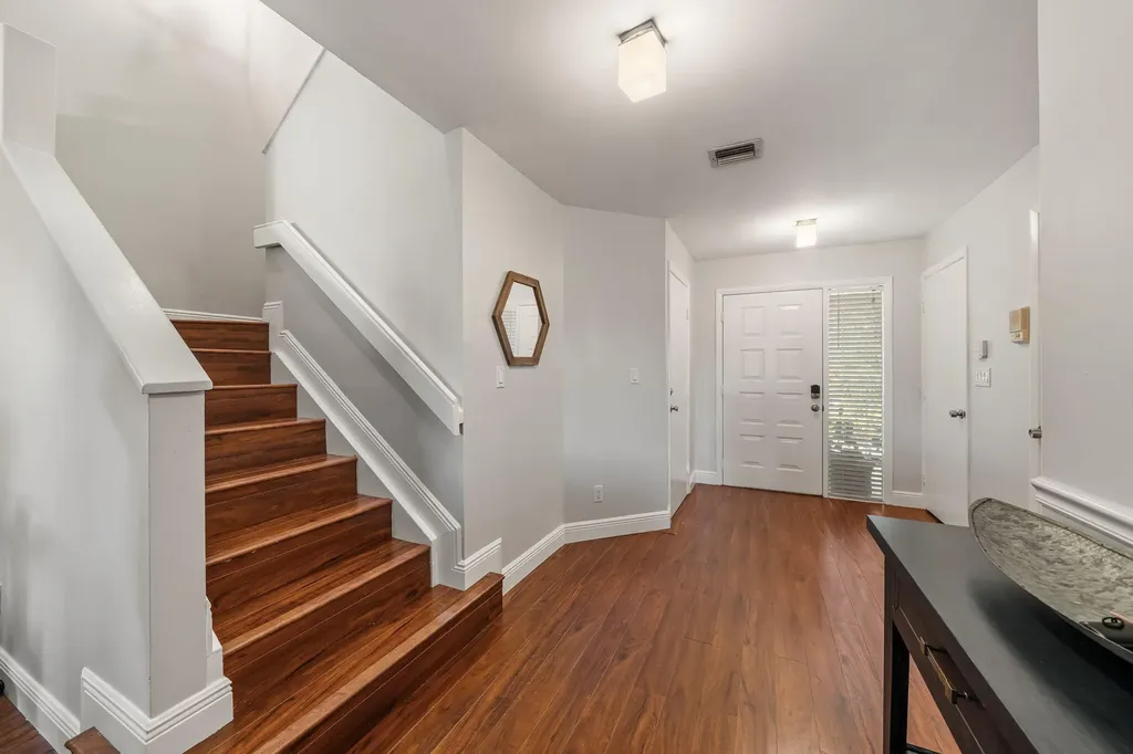 5250 Sapphire Valley Boca Raton FL 33486