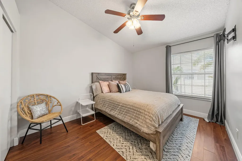5250 Sapphire Valley Boca Raton FL 33486