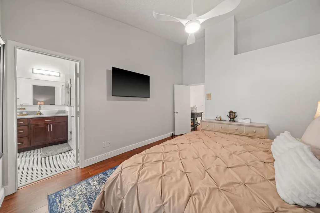 5250 Sapphire Valley Boca Raton FL 33486
