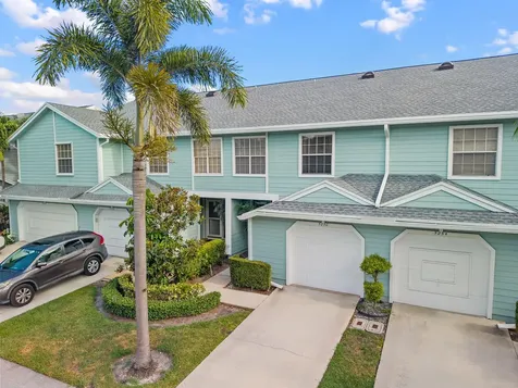 5250 Sapphire Valley Boca Raton FL 33486