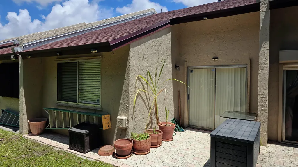 616 NW 47th Street Deerfield Beach FL 33064