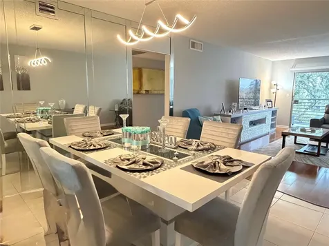 2304 Lucaya Lane Coconut Creek FL 33066