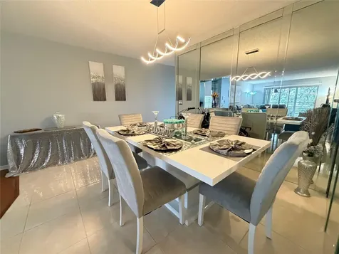 2304 Lucaya Lane Coconut Creek FL 33066