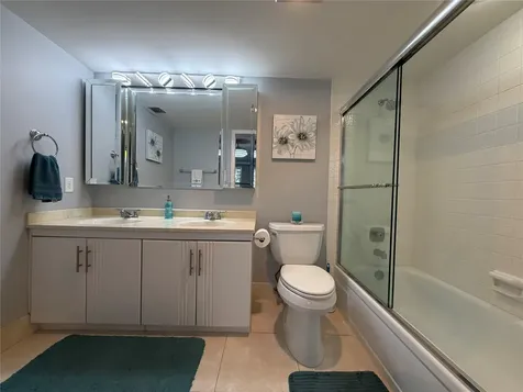 2304 Lucaya Lane Coconut Creek FL 33066