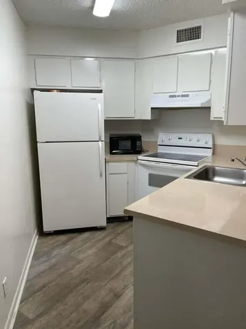 211 Lake Pointe Drive Oakland Park FL 33309