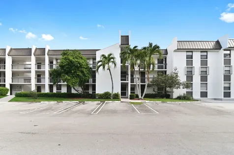 8441 Forest Hills Drive Coral Springs FL 33065