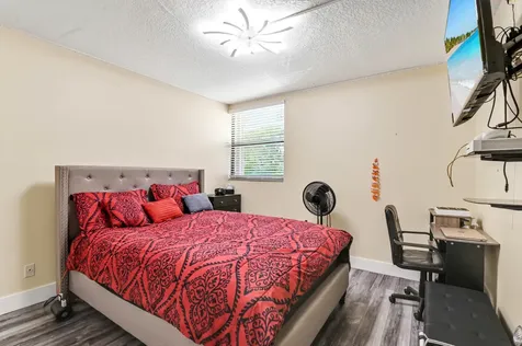 8441 Forest Hills Drive Coral Springs FL 33065