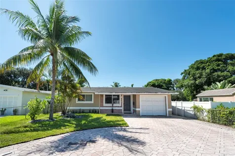 2726 Adams Street Hollywood FL 33020