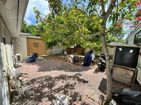 4730 NE 2nd Avenue NE Deerfield Beach FL 33064