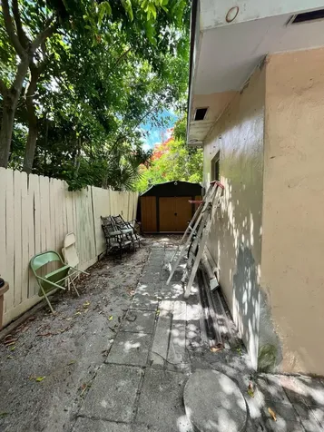 4730 NE 2nd Avenue NE Deerfield Beach FL 33064