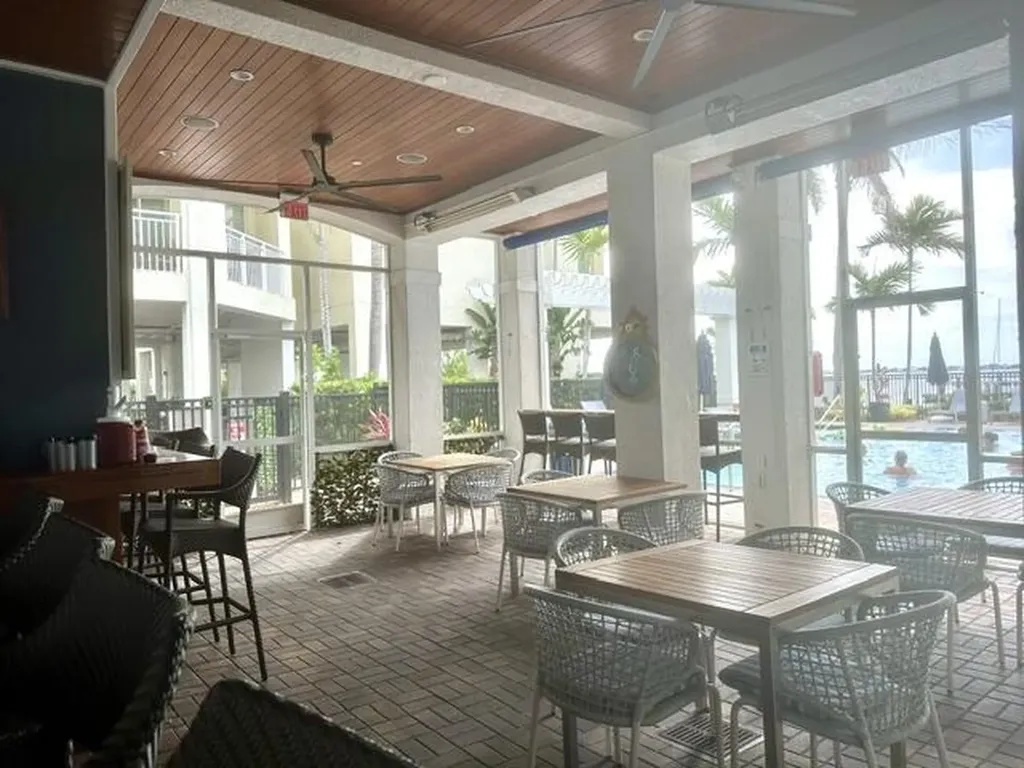 975 NW Flagler Avenue Stuart FL 34994