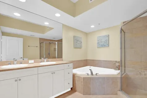 975 NW Flagler Avenue Stuart FL 34994