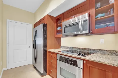 975 NW Flagler Avenue Stuart FL 34994