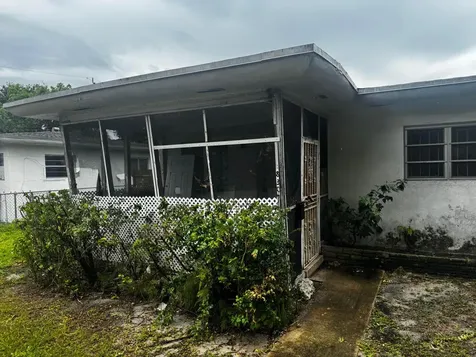 830 NW 60th Street Miami FL 33127
