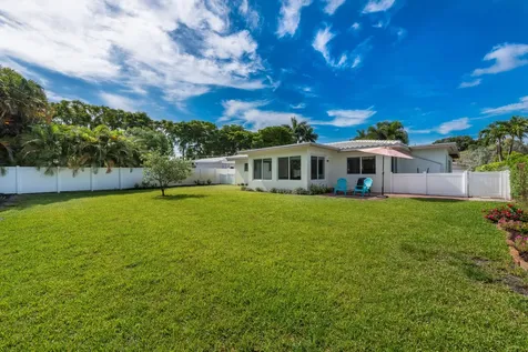 1777 NE 46th Street Oakland Park FL 33334