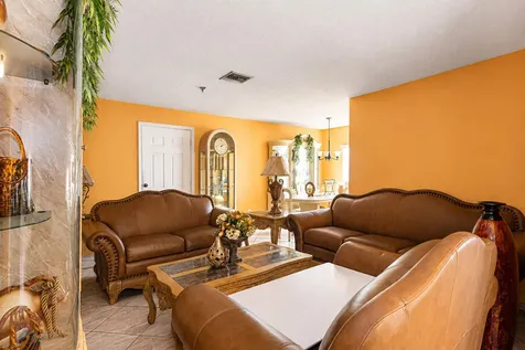 10304 Pippin Lane Royal Palm Beach FL 33411