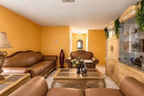 10304 Pippin Lane Royal Palm Beach FL 33411