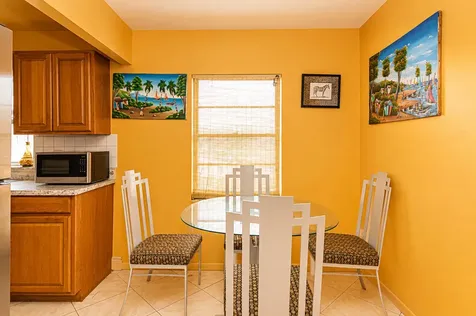 10304 Pippin Lane Royal Palm Beach FL 33411