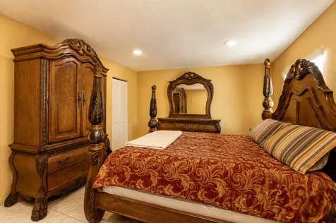 10304 Pippin Lane Royal Palm Beach FL 33411