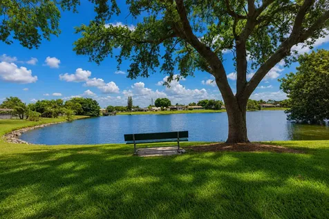 10304 Pippin Lane Royal Palm Beach FL 33411