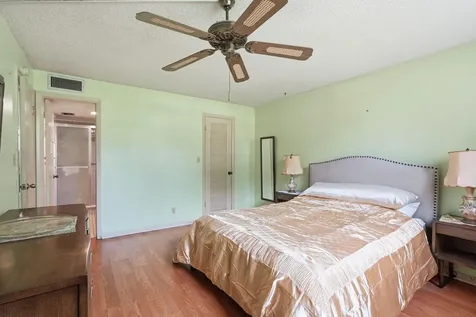 3000 NW 48th Terrace Lauderdale Lakes FL 33313