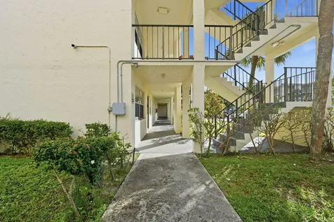 3000 NW 48th Terrace Lauderdale Lakes FL 33313