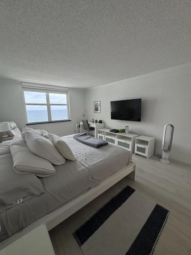 5200 N Ocean Boulevard Lauderdale By The Sea FL 33308