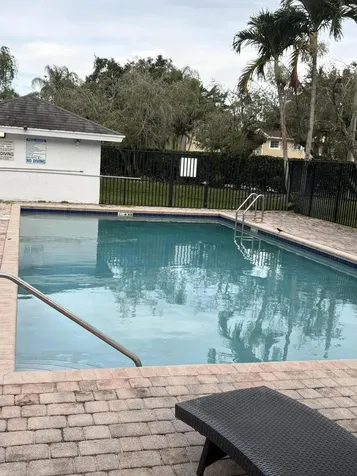 72 Fairway Lane Royal Palm Beach FL 33411