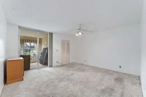 370 NW 76th Avenue Margate FL 33063
