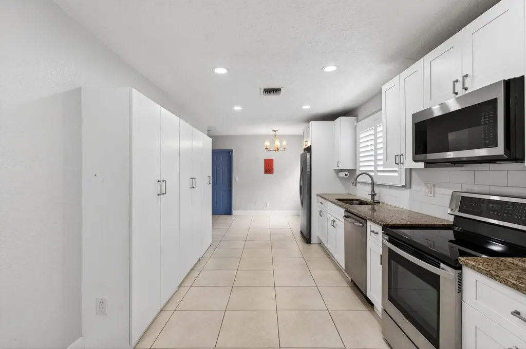 227 N M Street Lake Worth Beach FL 33460