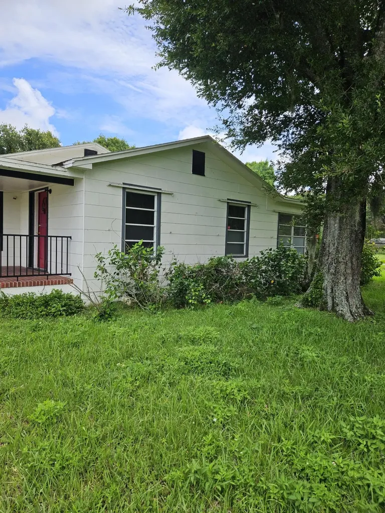 2304 S 41st Street Fort Pierce FL 34950