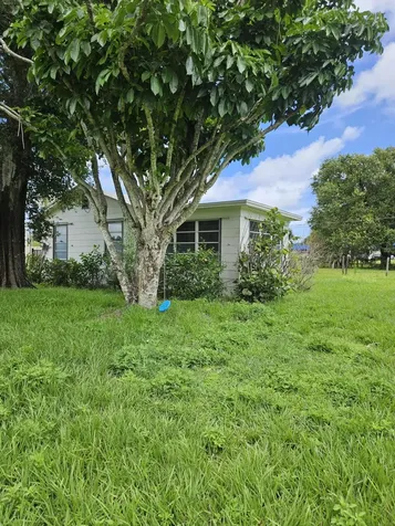 2304 S 41st Street Fort Pierce FL 34950