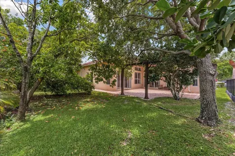 7140 Pinecreek Way Coconut Creek FL 33073