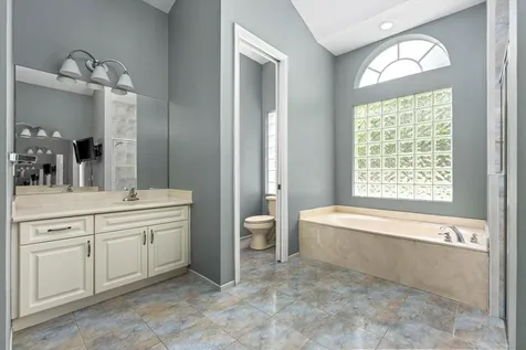 7140 Pinecreek Way Coconut Creek FL 33073