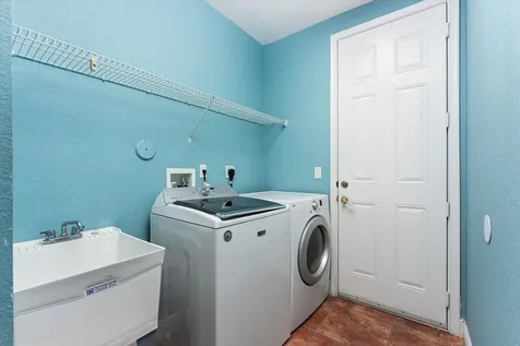 7140 Pinecreek Way Coconut Creek FL 33073