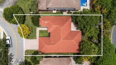 7140 Pinecreek Way Coconut Creek FL 33073