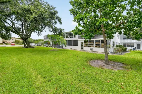 238 Sussex L West Palm Beach FL 33417